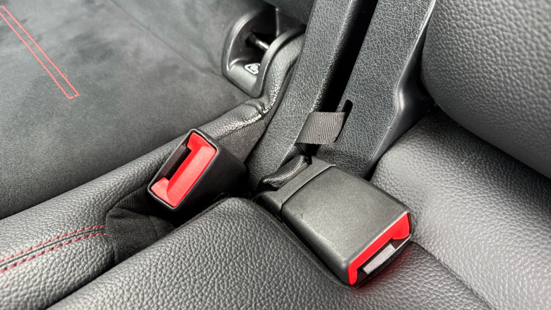 Mercedes-Benz GLB 200 AMG Line Premium 5dr 7G-Tronic Petrol Estate